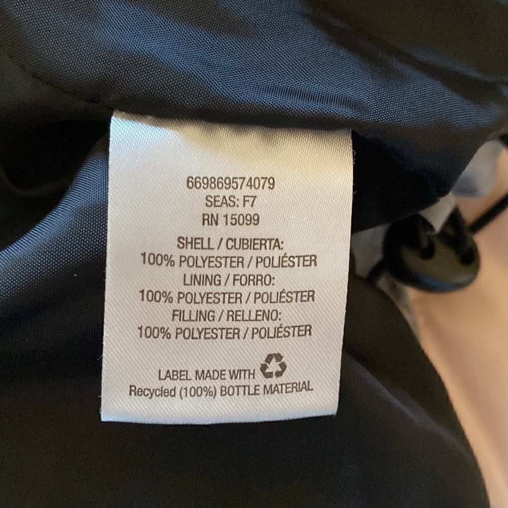 Gray puffer vest - Picture 7 of 8